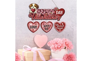 Irregularly Shaped Valentine's Day Wall Hanging Unique Heart Inspired Wall Decoration for Romantic Decor