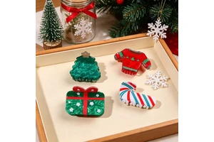 Festive Christmas Hair Clips Cute Xmas Tree and Gift Box Pattern Holiday Party Favors Custom Logo Women Back-of-Head Updo Clip