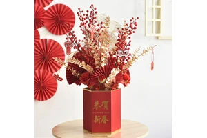 2025 Hot Selling Snake New Year Decor Gift Set With Factory Price Lunar Chinese New Year Party Decoration Flower With Firework