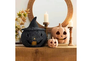 Iconic Black Wicker Jack-O'-Lantern with Witch Hat Lid, Handcrafted Spooky Storage for Trick-or-Treat Candy