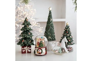 Handmade Resin Santa Claus Rocking Horse Desktop Ornaments for Creating Home Holiday Atmosphere Christmas Gifts