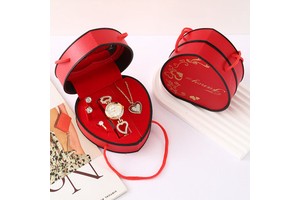 Valentine's Day Promotion Gift Set for Women Including Bracelets Watches Rings Necklaces Perfect Souvenirs for Girlfriends