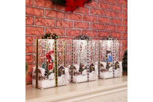 2021 New Arrivals Xmas Gift Ornaments Craft Supplies Lovely Articulos De Navidad Lantern Christmas Snow Globe Music Box