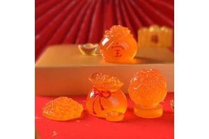Luminous New Year's Accessories Micro Landscape Small Ornaments DIY Transparent Cornucopia Resin Crafts {blind Bags Toys Craft}