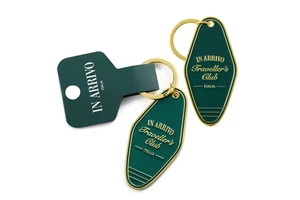 2026 New Arrival Italy Travel Souvenirs Vintage Motel Keychain Enamel Gold Plated Metal Zinc Alloy Retro Hotel Key Ring