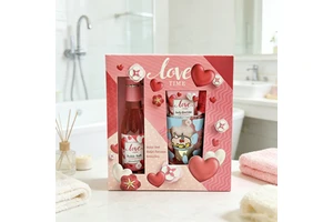 Valentine's Day Love Time Bath Gift Set Bubble Bath Body Lotion Sock Heart-Themed Bath Kit Perfect Gift Holidays & Anniversaries