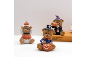 2023 New Product Halloween Accessories Home Decoration Halloween Resin Bear for Party Decoration