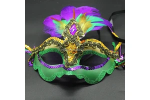 Mardi Gras New Year Mask with Feathers Women Masquerade Carnival Eco-friendly Halloween Costumes Party Favors