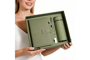 OEM Festival Notebook Set Green PU Leather Thermos Mug Custom Logo Gift Notebook Set Direct-operated Factory