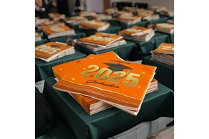 2025 Graduation Season New Arrival Disposable Paper Napkin Tableware & Decoration For Graduation Ceremony