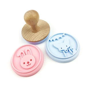 New Arrived Cute Silicone Cookies Stamp Baking Mold Christmas Series Cookies Set Stamp Kids Toys
