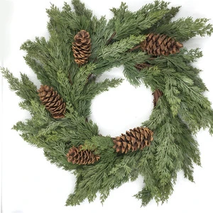 New Artificial Berry Christmas Juniper Wreath with Pine Cone and Leaf Christmas Decoration