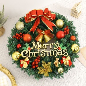PVC Artificial Christmas Wreath Decorative Door Vine Wreath for Holiday Door Decorations