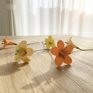 Wholesale 5 CM EVA Foamfoam Puakenikeni Flower Hair Pick Artificial Hawaii Dance Party Decorative Flower Women Accessories