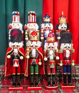 Christmas Hot Sale 35cm 38cm Wood Nutcracker Soldier Christmas Decoration Gift Table Home Decoration