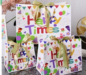 Custom Recyclable Moisture-proof Waterproof Reusable Birthday Party Gift Bags Offset Printed Colorful Happy Times Balloon