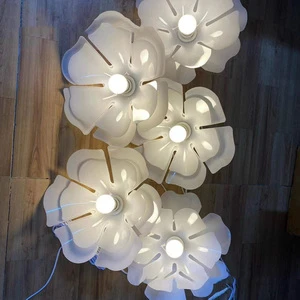 Factory-customized Luminous Acrylic White Flowers Wedding 30/40/50cm Wedding Hall Hotel Window Venue Layout Decorative Lights.