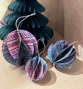 Colorful Art Paper Wedding Decorations 6CM/8CM/10CM Sizes 4-Color Gravure Printed Elegant Colored Set Printed Card PE/OPP Taiwan