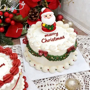 Stock High-end Halal-certified Handmade 3D Sugar Edible Christmas Cake Decoration Toppers For Luxury Patisserie Bakery Shop