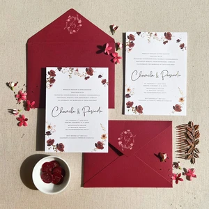 Floral Print Wedding Invitations Luxury for Cardstock Paper 300gsm Gold Foil Names Rustic Wedding Invitations Burgundy Envelope
