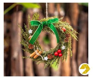 Christmas Garland Artificial Rattan Wreath Door Hanging Holiday Decoration for Home Party Christmas Winter Indoor Festive Decor