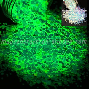 Factory Supply Polyester Bulk Glow in Dark Glitter Sequins for Decoration