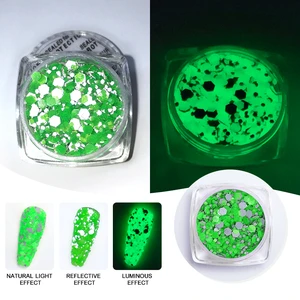 New Arrival Luminous Reflective Glitter Powder Small Bottled Mix Size Disco Style Color Change Clothing Sequin Glow in the Dark