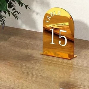 Modern Arched Design Semi-circular Golden Acrylic Wedding Reception Signs and Holders for Outdoor Hotel Use Number Table Signs