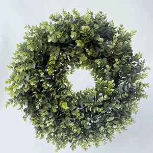 High Quality Greenery Artificial Eucalyptus Wreath Green Decorative Wreath for Home Christmas Decoration Greenery