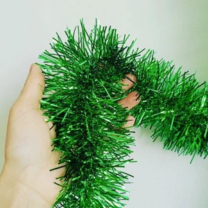 Christmas Decorations Tinsel Garland Green Red Holly Tree Decor 2m Hanging Xmas Classic Fringe Wreath Garland Home Room Decor