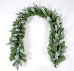 Christmas Garland Collection Decorated Snowy & Natural Plastic Artificial Wreath with Pinecones Ornaments & LED Lights