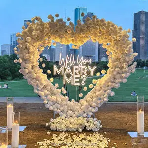 Sleek White Silk Artificial Flowers Metal Heart Wedding Arch 3D Romantic Design Eco-Friendly Customizable 7-8ft Top/Bottom
