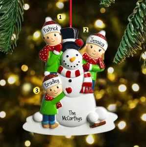 Heartwarming High Quality 4-Color Printed DIY Person Name Green Clothes Christmas Hat Snowman Friends Family Resin Hanging