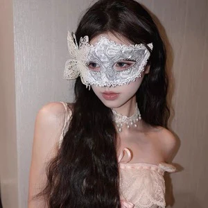 Factory Hot Sales Creative Fashion Luxury Holiday Costume Party Mask Princess Half Face Eye Mask Adult Party Promotion Gift