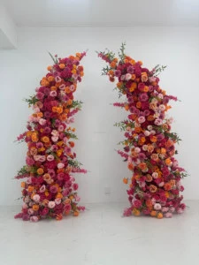 Factory Custom New 5D Floral Design Flower Horn Arch Backdrop Artificial Silk Rose Wedding Decor Metal Arch Party Decorations