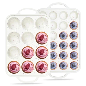 SILIKOLOVE Factory 12 /24 Cups Muffin Cupcake Pan with Metal Reinforced Frame Regular with Handle Nonstick Silicone Cake Mold