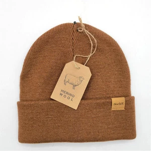High Quality Warm Winter Hats Soft Custom Leather Patch Knitted Hat Ski Cap 50% Merino Wool Beanie