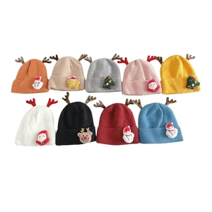 Wholesale Winter Cute Fashion Christmas Decoration Deer Hook Knitted Hat Holiday Party Warm Beanie Christmas Hat