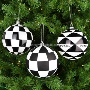 Hatty New Arrival Handmade Environment-Friendly Personalized Luxury Plastic Ball Christmas Tree Ornaments Baubles Decoration