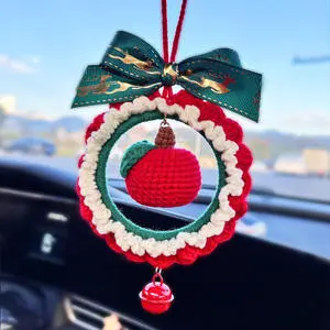 Handmade Eco-Friendly Knitted Christmas Wreath Indoor Holiday Decoration Wall Hanging