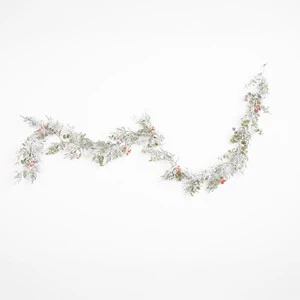 Christmas Festoon 'Snowy Green Berries' 180cm Traditional Synthetic Washable Italy Indoor Wall Hanging Garlands Wreaths Festive