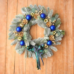 New Arrive 60cm Custom Christmas Wreath with Pine Cones and Ball Holiday Door Hanging