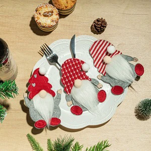 Adorable Gnome Christmas Table Decorations Mini Tomte Nisse Polyester Material Silverware Holders Red Knitted Hat Cutlery Bags