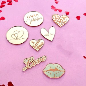 High Quality Happy Valentine's Day Acrylic Cake Cupcake Decoration New Arrival Love Accessory for Cake Decorating
