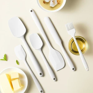 6-Piece One-Piece Cream Scraper Cake Spatula Light Baking & Pastry Tools With Oil Brush For DIY Baker