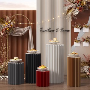 High Density Wholesale Round Cylinder Plinth Stand White Honeycomb Kraft Paper Display Plinth For Exhibitions Events Weddings