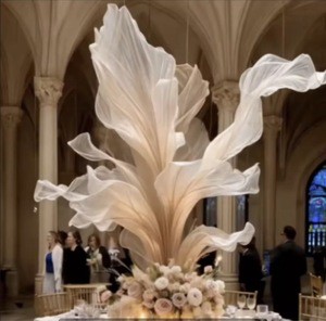 Wedding Stage Backdrop Ceiling Decoration, Hotel Wedding Stage Setup, Western-style Beautiful Wedding Backdrop