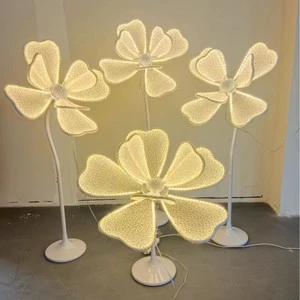 High-quality Wedding Props Glow Peony Lights Road Lights Wedding Stage Petals Lighting Decoration Decorative Lights.