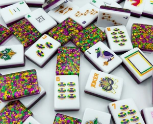 Mardi Gras Carnival Glitter American Mahjong Tiles Set Portable Acrylic Holiday Festival Mask Mahjong Game For Party Lovers Gift