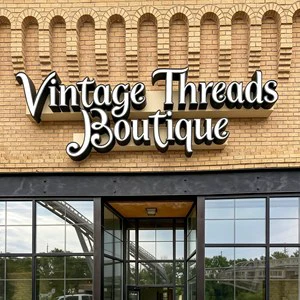 Manufacturer Custom Metal Sign 3D Metal Letters Letter Sign Business Signs Boutique Store Sign Architectural Signage